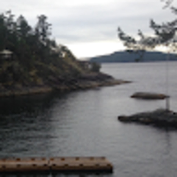 Meet your Posher, Coastal weddings and - Picture 1 of 1